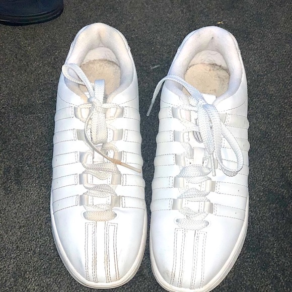 Womens K Swiss Athletic Shoe - Picture 4 of 7